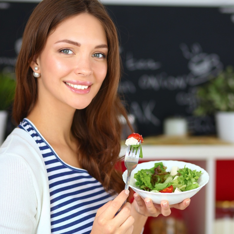 النباتيون معرضون لنقص الحديد وفيتامين د وهذا يفسر سبب حاجتهم للمكملات الغذائية