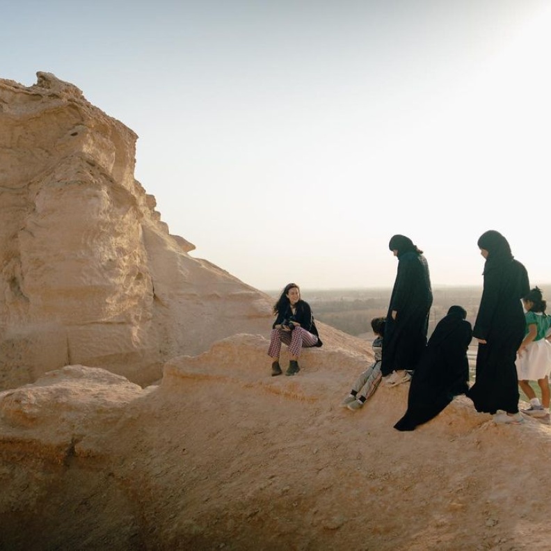 تجربة فوتوغرافية فريدة من نوعها تنتظرك في معرض الحسا حسانا