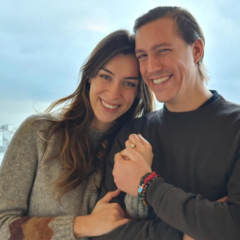 شائعات عن عودة الأمير لويس وسكارليت لورين سيرج لعلاقتهم الرومانسية