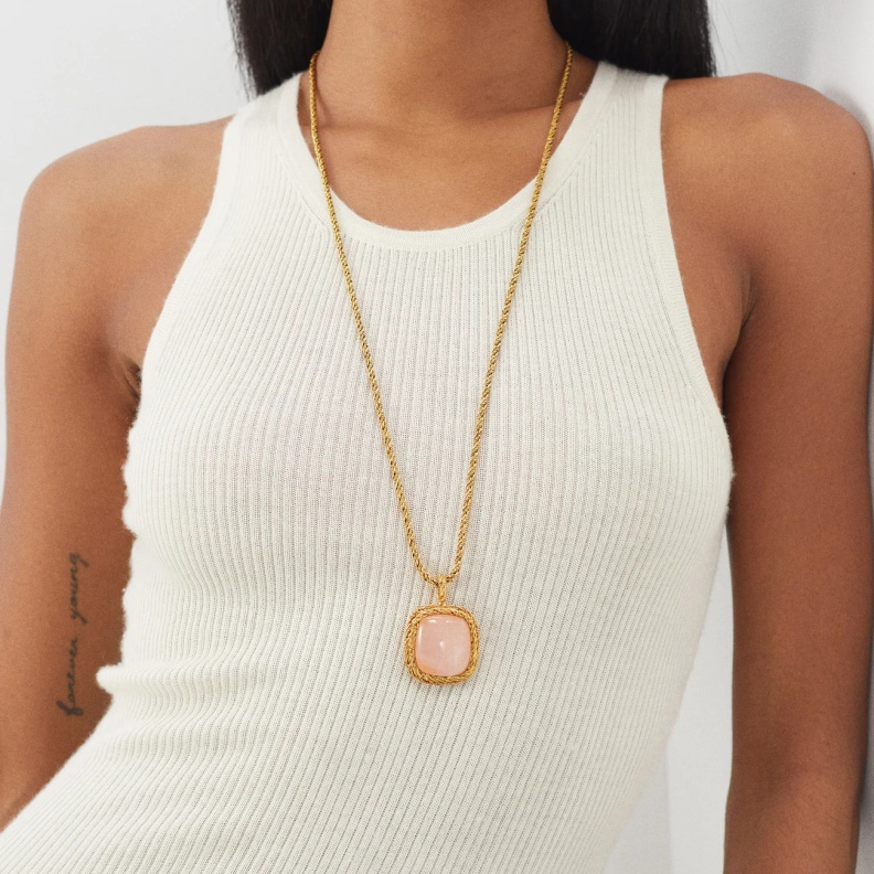 قلادة Miki من أوريلي بيدرمان Aurélie Bidermann  