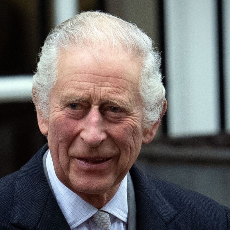 لماذا أعتبر كشف حقيقة مرض الملك تشارلز تاريخيًا وغير مسبوق؟