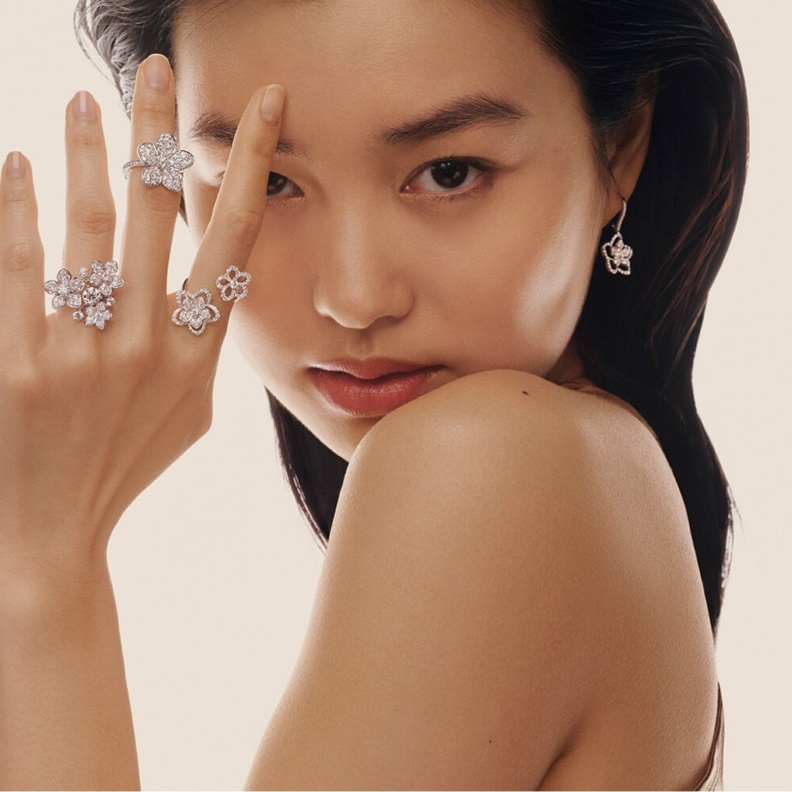 المجوهرات المرصعة بالألماس أفضل هدية.. فكيف تختارينها؟