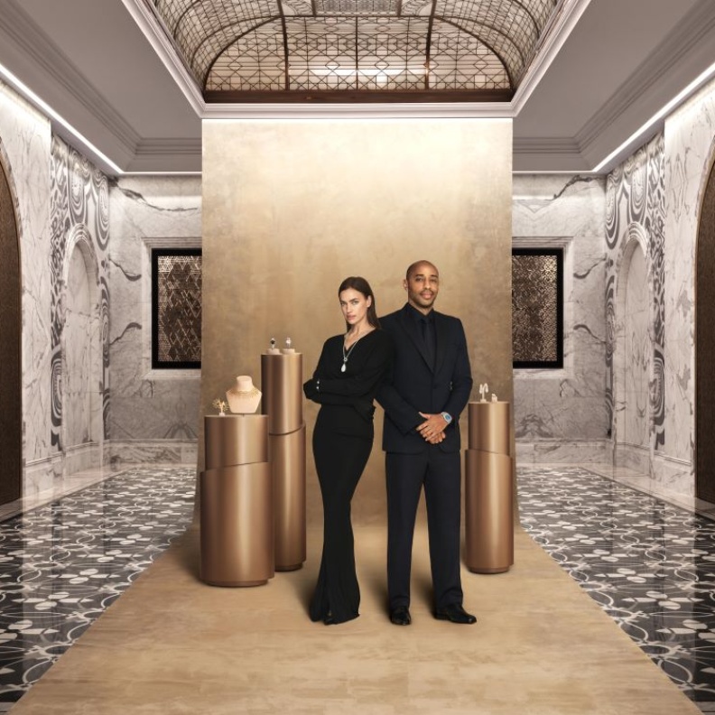 معرض الدوحة للمجوهرات والسّاعات يحتفي في شهر فبراير بعقدين من الإبداع والحرفيّة بمشاركة أبرز النجوم العالميين