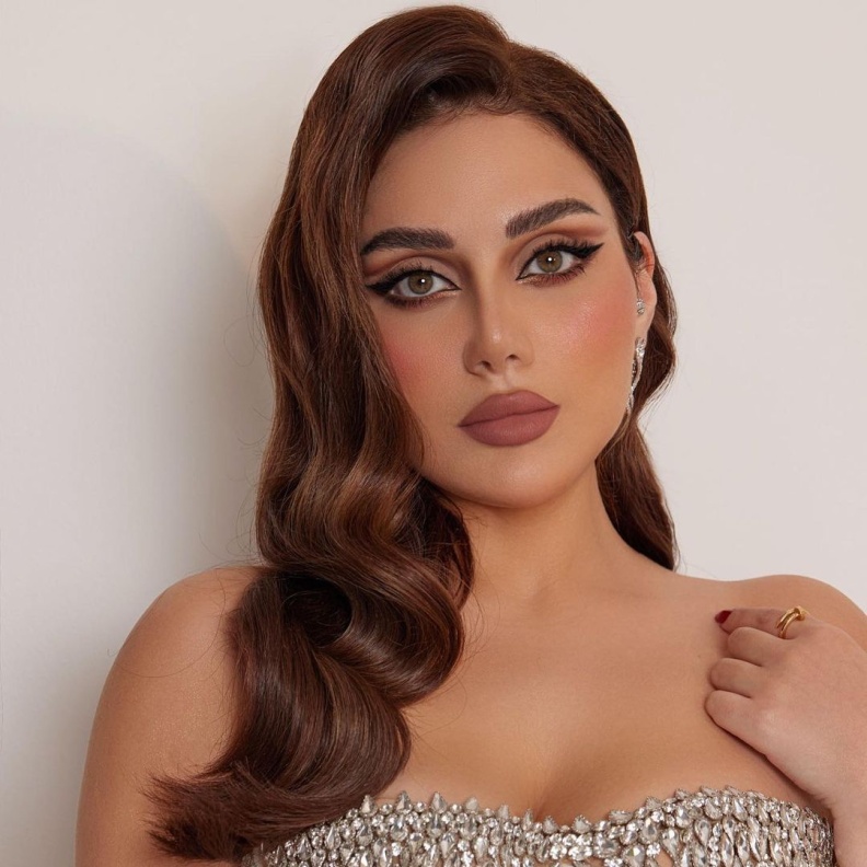 زينب فياض 2024