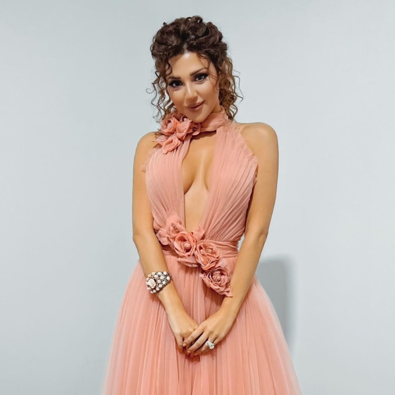 ميريام فارس