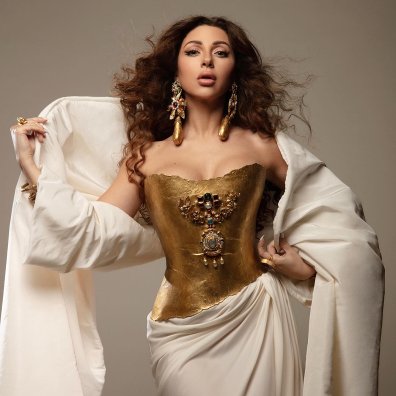 ميريام فارس