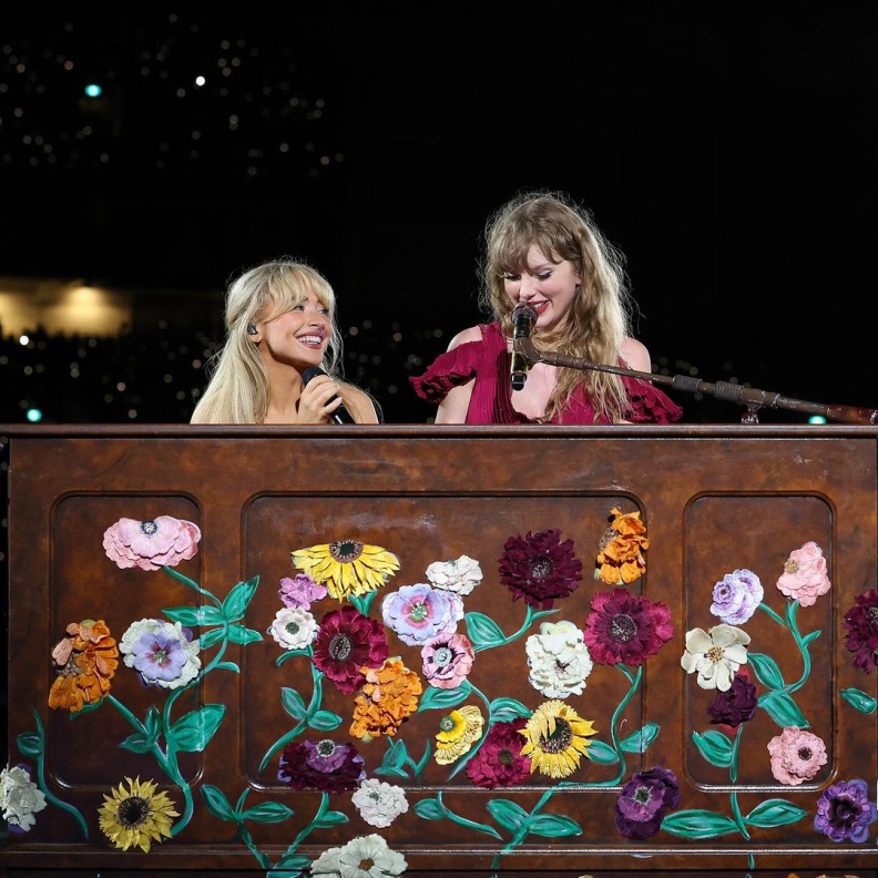 دائما حاضرة.. كيف تحافظ تايلور سويفت على علاقتها المميزة مع النجمات بين الدعم والظهور المتكرر؟