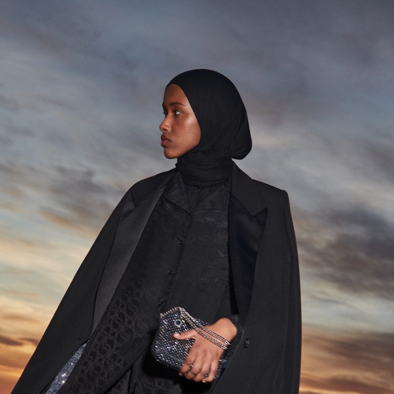 أرقى تصاميم علامات الأزياء المخصصة للاحتفالًا بالشهر الفضيل