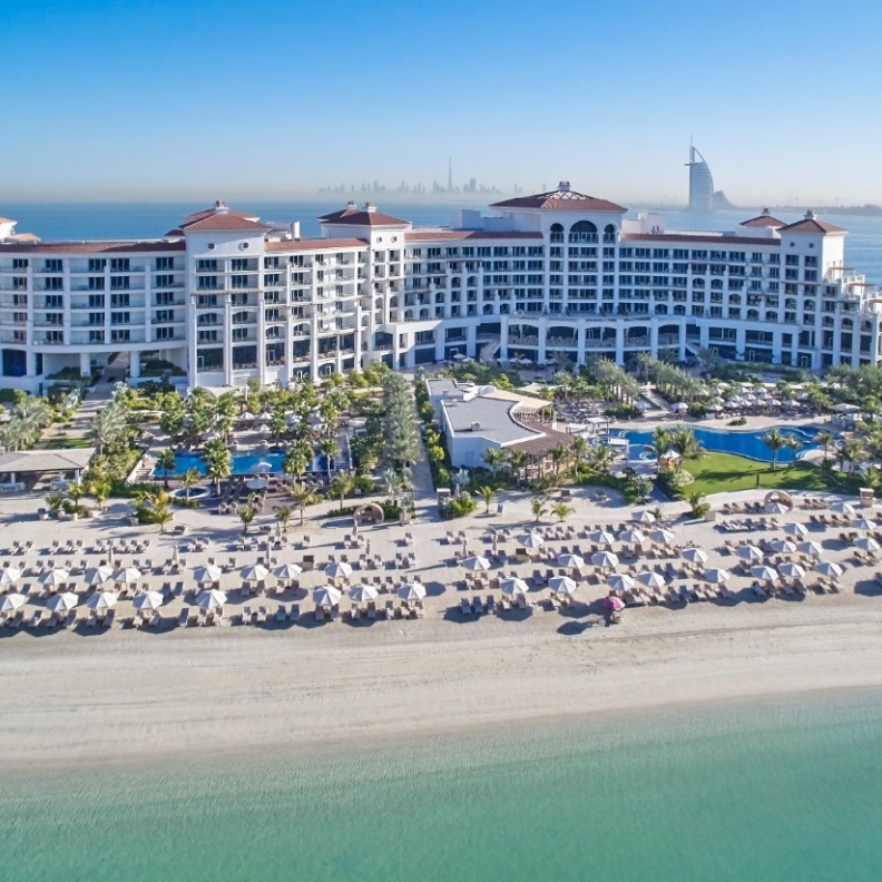 تجارب مميّزة اكتشفوها في فندق Waldorf Astoria Dubai Palm Jumeirah