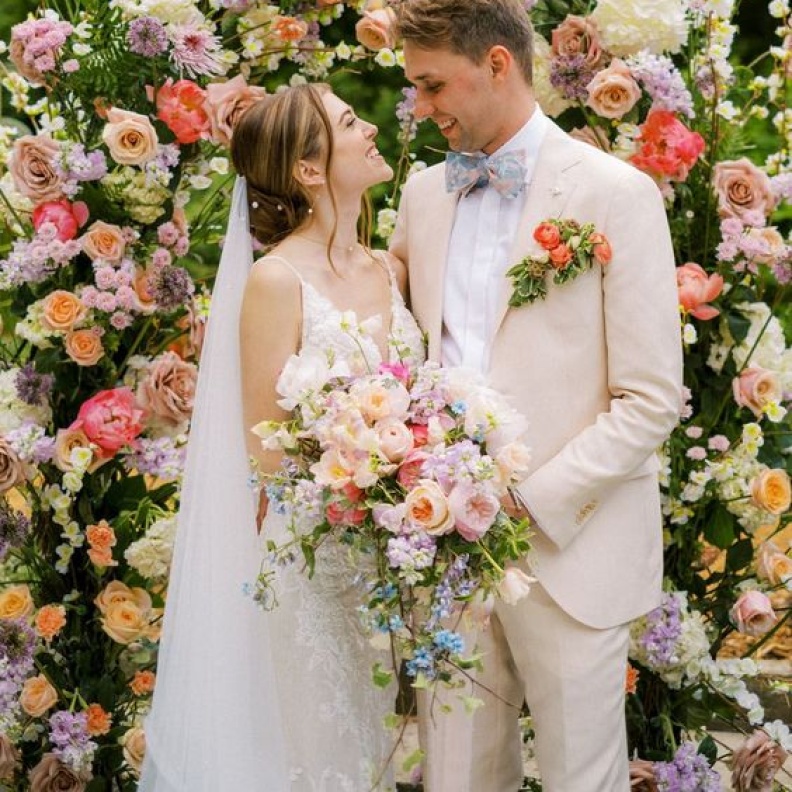 18فكرة رائعة لتجهيز حفلات الزفاف في فصل الربيع