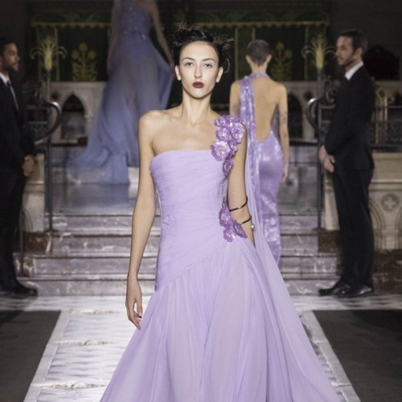 فستان خطوبة بنفسجي من جورج شقرا