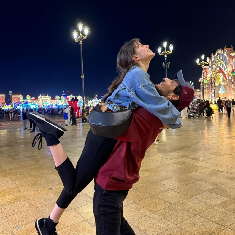 أسبوع حافل بالرومانسية بين الثنائيات الفنية يتصدرها مراد يلدريم وإيمان الباني