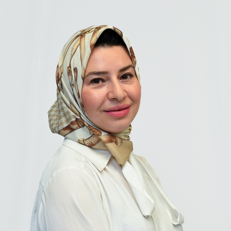 الدكتورة سمية زاهر منصب المدير الطبي بمستشفى دانة الإمارات