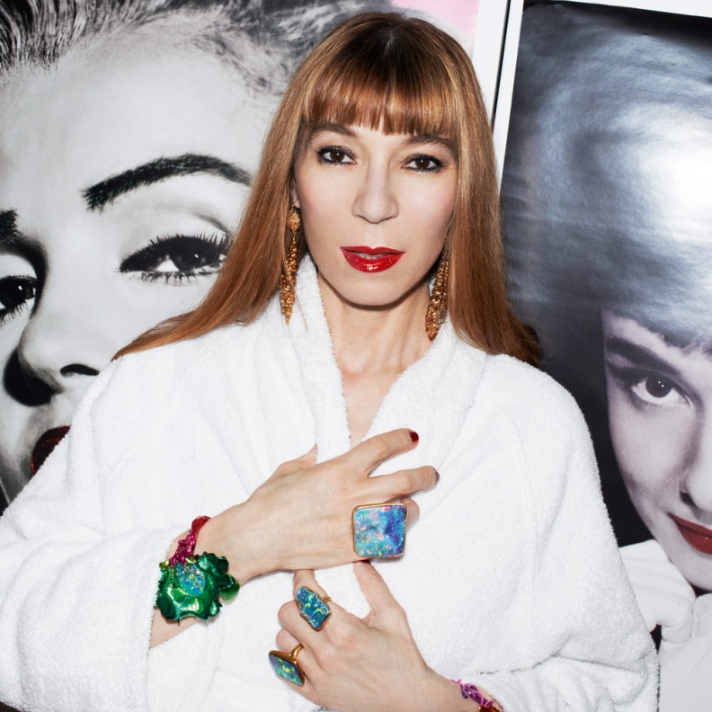 في يوم المرأة العالمي تعرّفي على مصممات مجوهرات لفتن الأنظار عالمياً