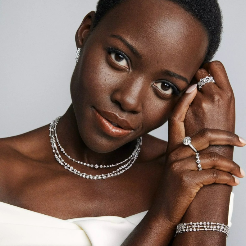 ما هي أندر ألوان الألماس؟