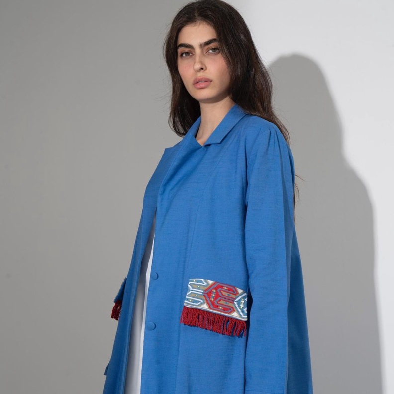 عباءة مستلهمه من نقوش السدو -1