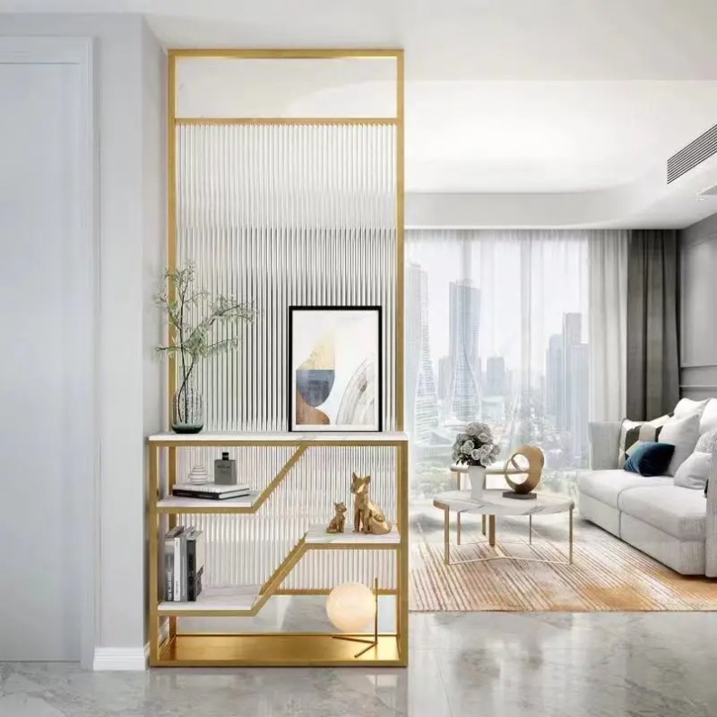 إيجابيات وسلبيات الجدران الزجاجية في تصميم المنزل: