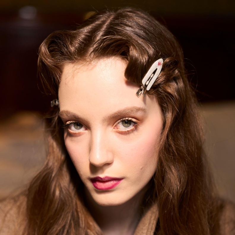 حافظي على صحة شعرك بعد الاستحمام باتباع هذه النصائح الذهبية