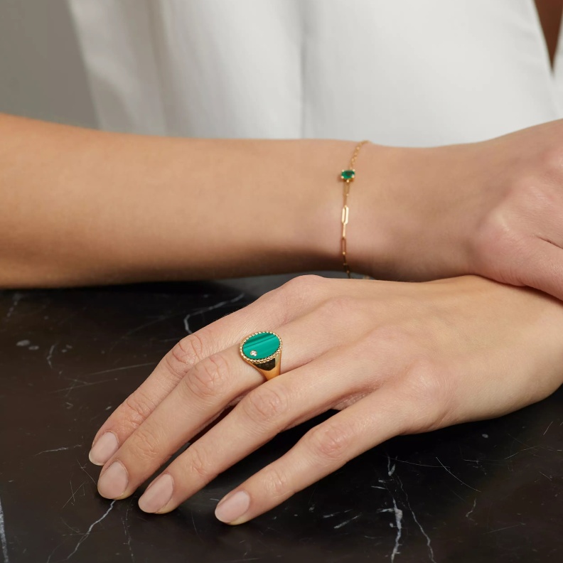 مجوهرات ذهب وملاكيت لأناقة راقية في شهر رمضان