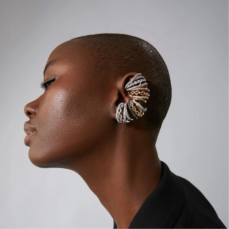 دليلك الكامل لتطبيق موضة خلط المعادن 