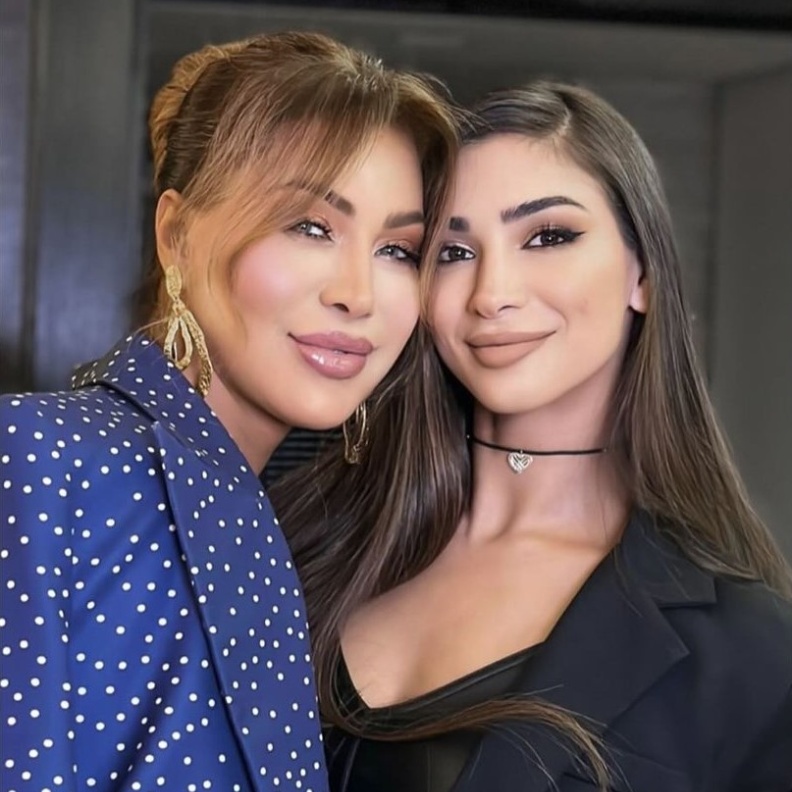 نوال الزغبي مع ابنتها تيا ديب