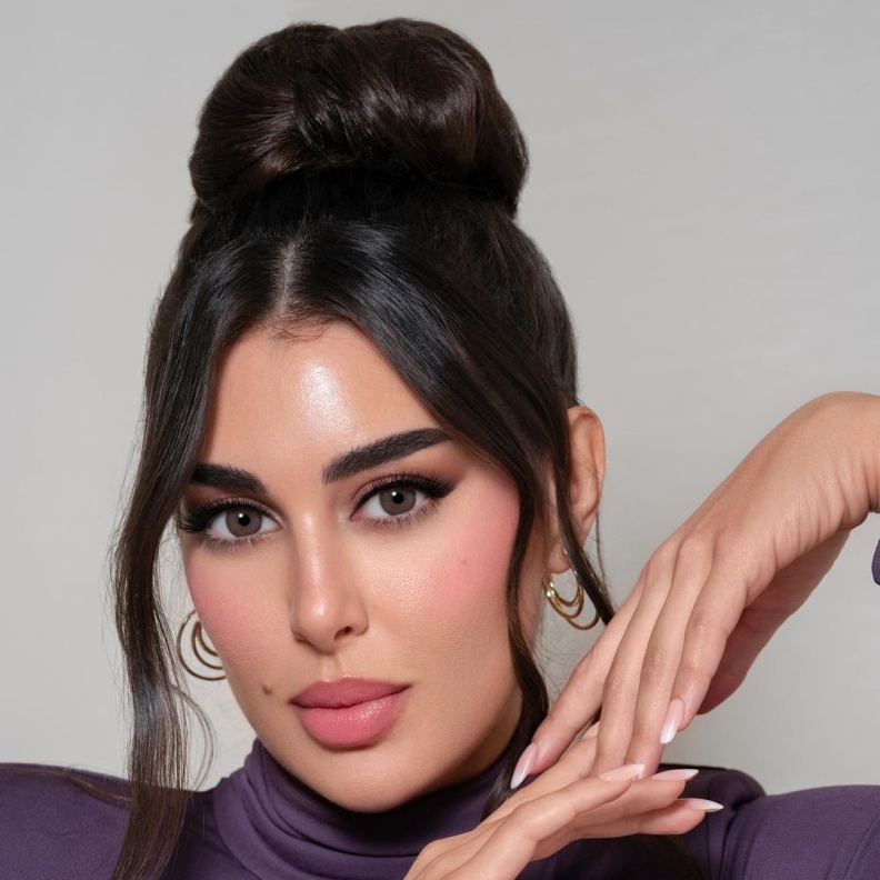 ياسمين صبري