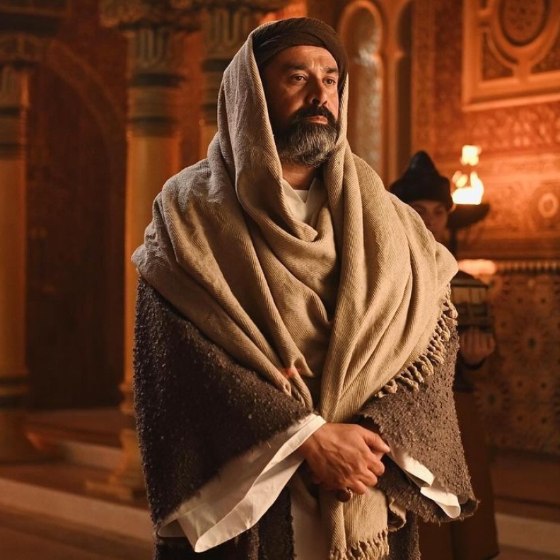 كريم عبد العزيز في مسلسل "الحشاشين"