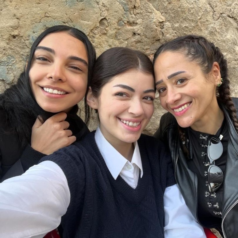 ليلى زاهر وسلمى أبو ضيف