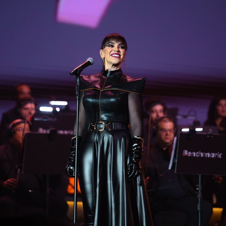 فيديو مي فاروق ورابح صقر يطربان الجمهور في فعاليات موسم الرياض ومشاركة ملفتة لمجموعة من المواهب الشابة