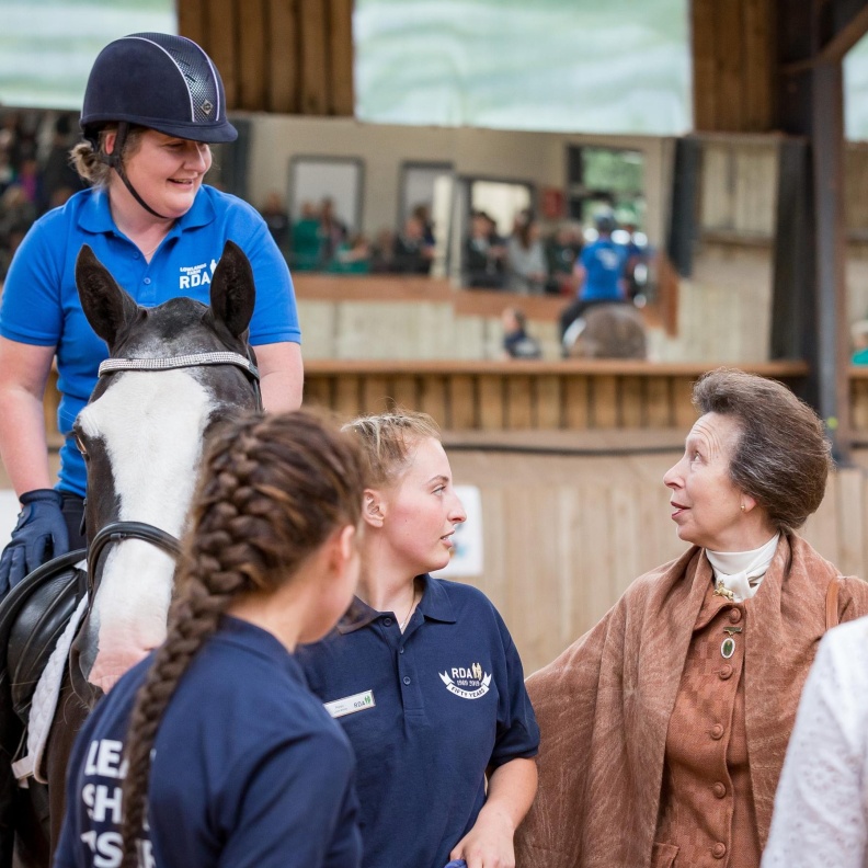  إلغاء مهرجان الفروسية في منزل الأميرة آن