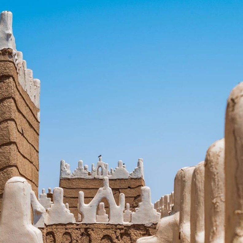 قريبًا.. يمكنك زيارة المناطق التي عاش بها 16 شاعرا من شعراء عصر ما قبل الإسلام في السعودية