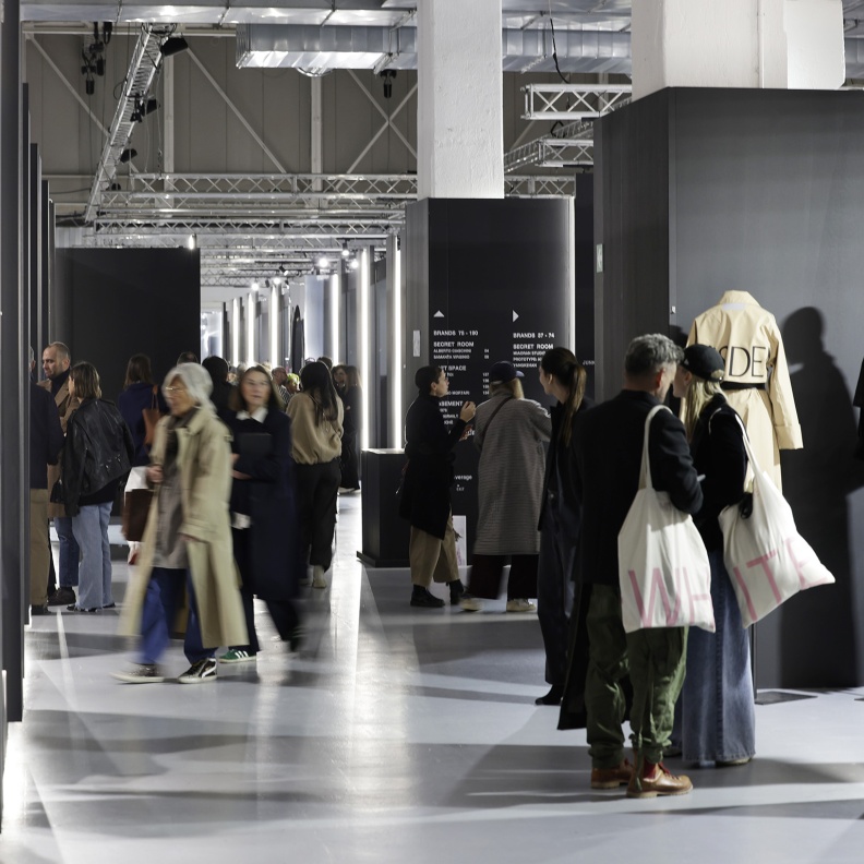 معرض "وايت" يبرهن قدرته على جذب الجماهير المحبة للموضة