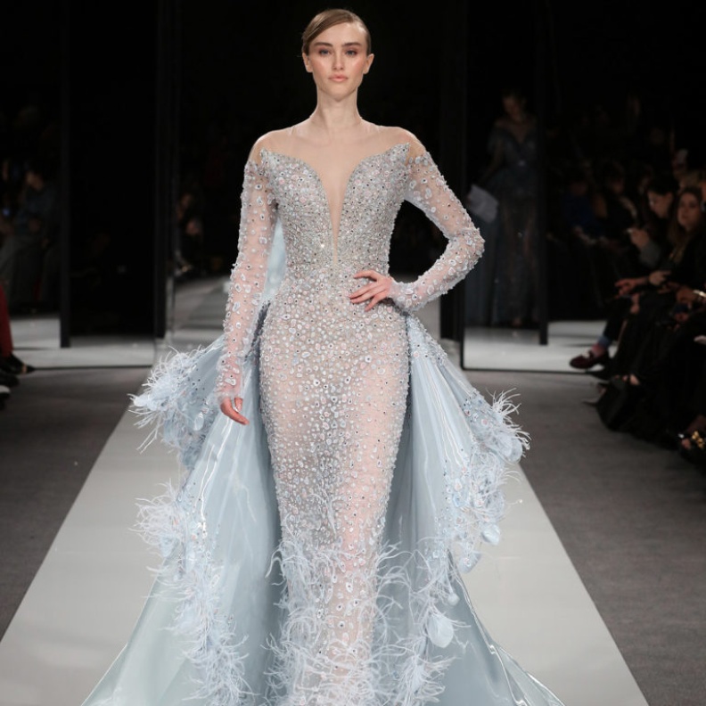 فستان خطوبة من تصميم زياد نكد