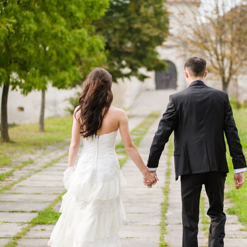 أسباب ستجعلك تقومين بإعداد سجل هدايا لحفل زفاف