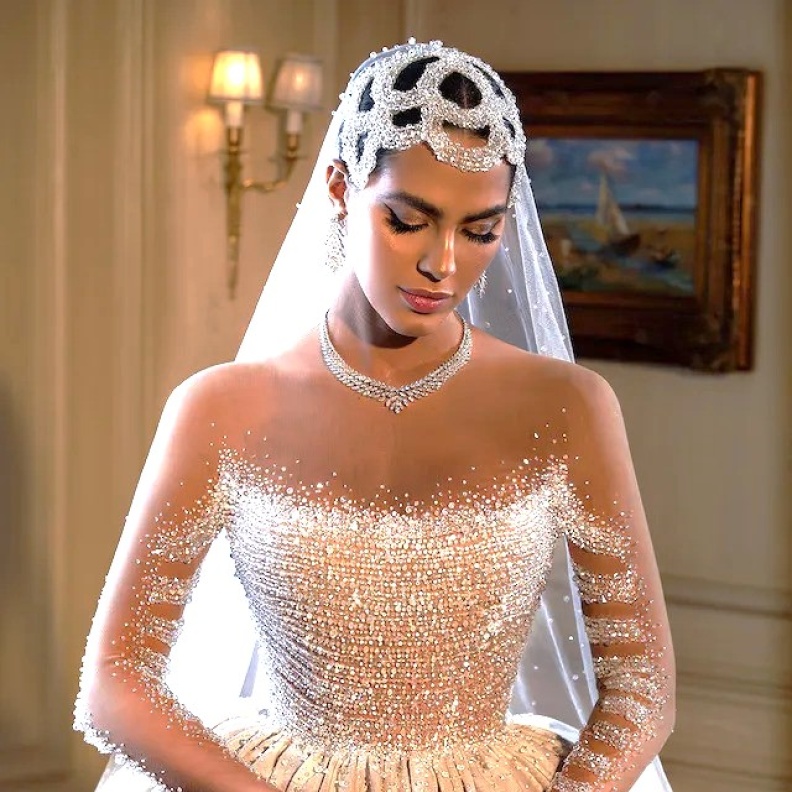 اكسسوارات شعر مميزة من أبرز المصممين لعروس 2024