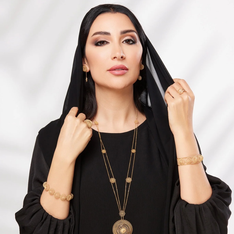 أروع قطع مجوهرات بتوقيع عربي لإطلالتك في موسم ربيع 2024