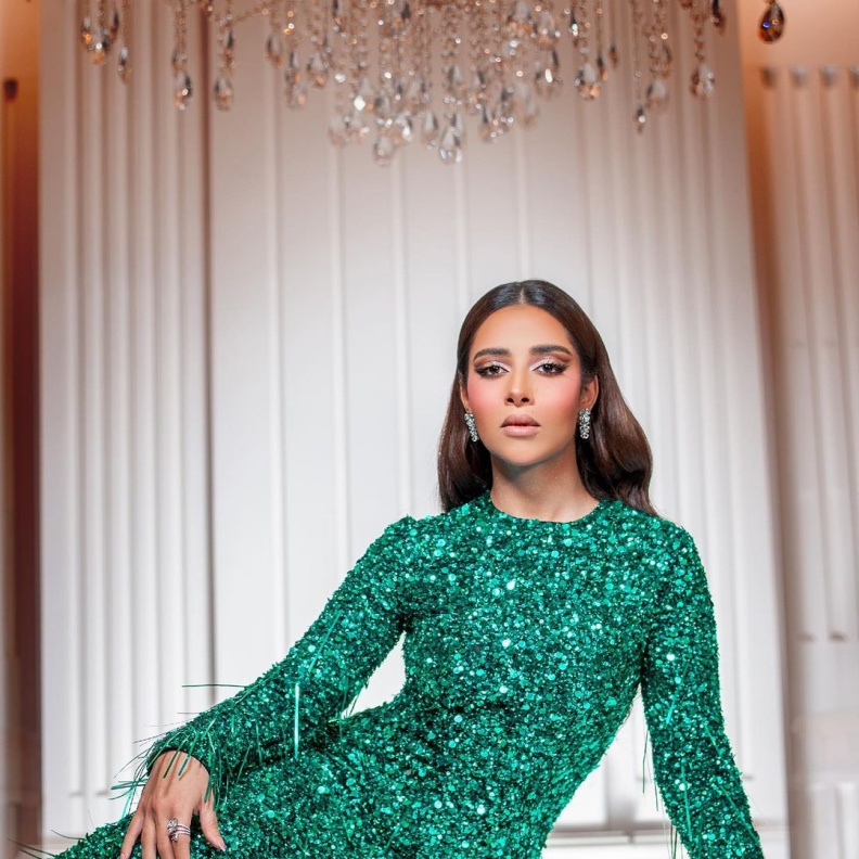 أجمل تصاميم المجوهرات المرصّعة بالزمرد بالتزامن مع يوم الأرض العالمي