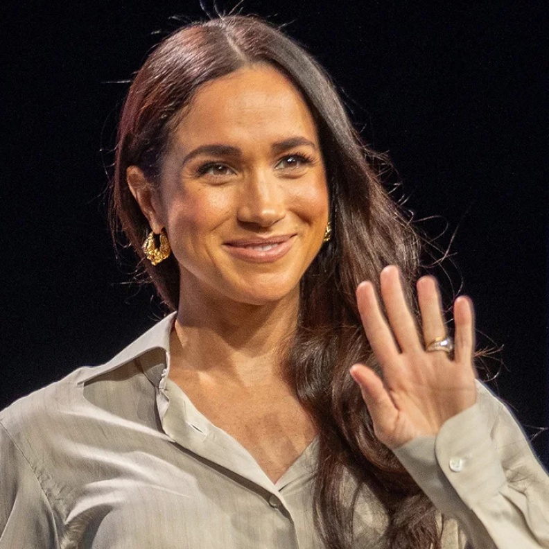 مربى باكنغهام يدخل في منافسة مع مربى ميغان ماركل