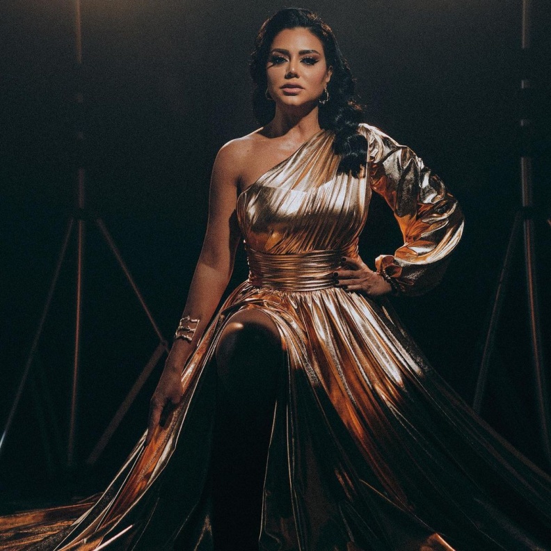 مجوهرات النجمة رانيا يوسف 