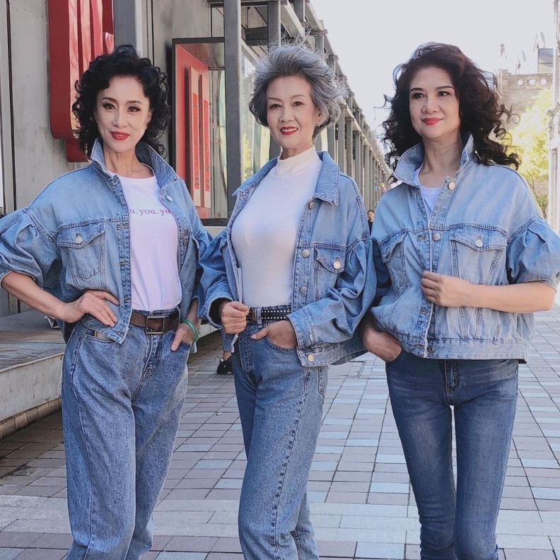 Fashion Grannies  من الصين تُلهمن العالم بأناقة لا حدود لها