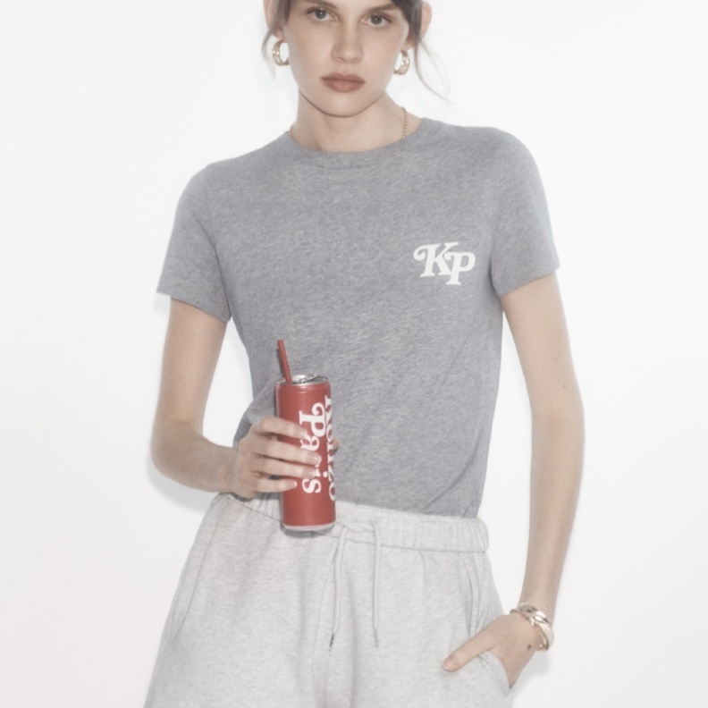 KENZO  والفنان الياباني فيردي يكشفان النقاب عن مجموعتهما الثانية لربيع وصيف 2024