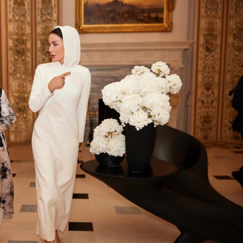 الشيخة موزة