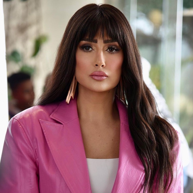 5 أساليب جمالية لـ غادة الرازق في مسلسل "صيد العقارب" رسمت بهن اتجاهات الموضة في عالم الجمال