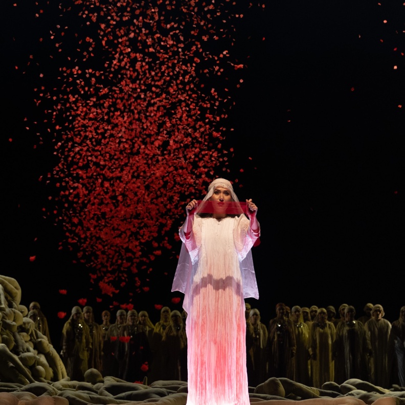 5 محطات لافتة في أوبرا زرقاء اليمامة .. بين الخيال وحكمة إمرأة لا مثيل لها