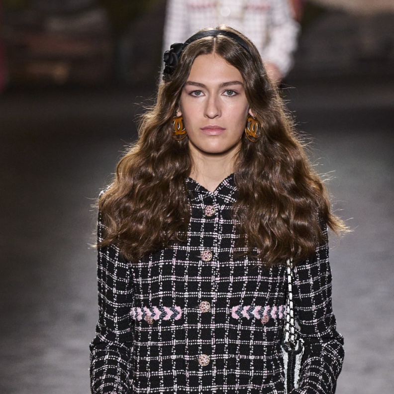 زرار دار Chanel 