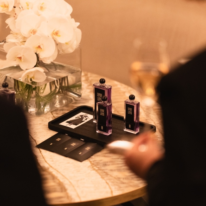 "لا فيل تور دو فير" La fille Tour de Fer