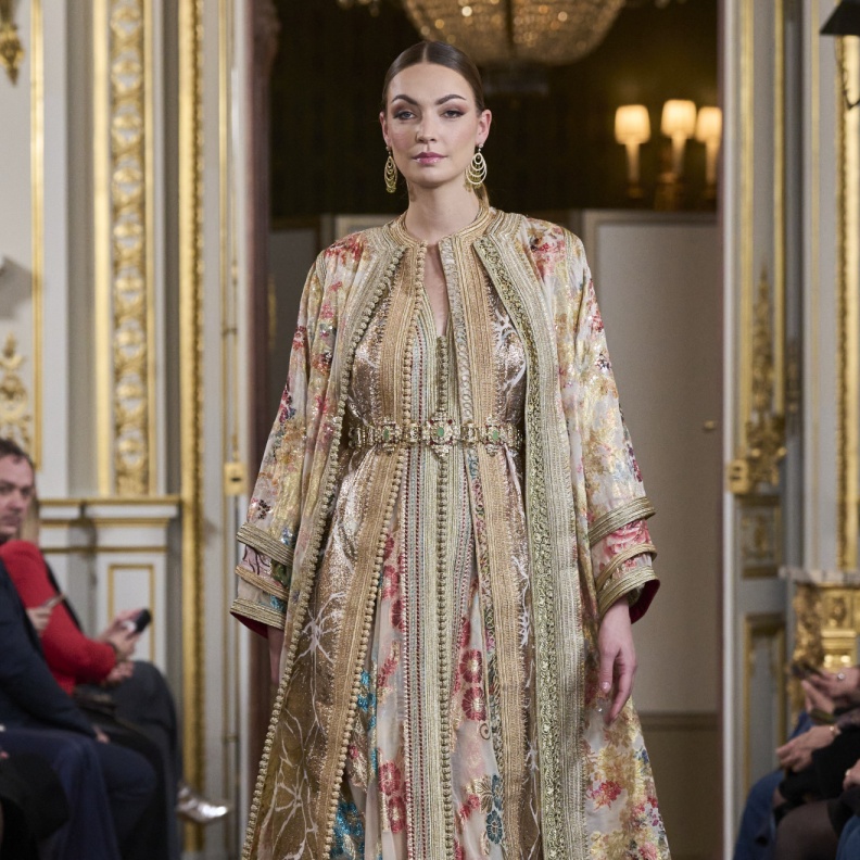 صيحات الموضة الشرقية في عيد الفطر 2024 بتصاميم محتشمة