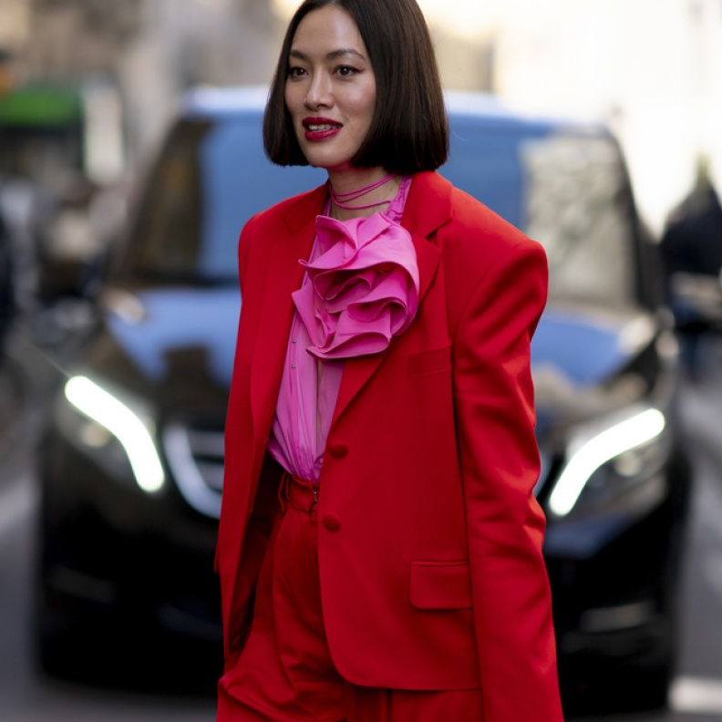 البلايزر قطعة أساسية لا غنى عنها.. 5 طرق لتنسيقها في إطلالات عصرية ولافتة