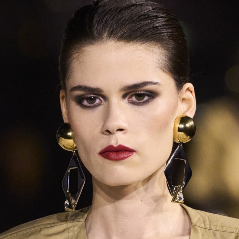  مستحضرات تجميل محدودة الإصدار لا بد من تجربتها