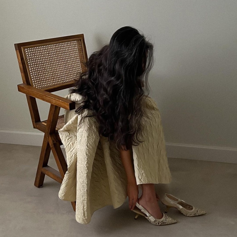 المؤثرة رهف الحربي تختار لـ"هي" 11 قطعة لإطلالة كلاسيكية في عيد الفطر 